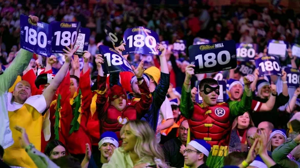 Am 15. Dezember beginnt die n&auml;chste Darts-WM im Alexandra Palace in London. - &copy; John Walton/Press Association/dpa