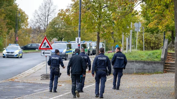 Bombendrohungen an Schulen haben Polizeieins&auml;tze in mehreren Bundesl&auml;ndern ausgel&ouml;st. - &copy; Pia Bayer/dpa