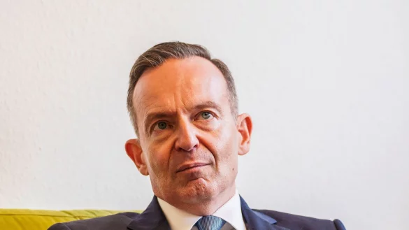 Digitalminister Volker Wissing vermutet gro&szlig;e Auwirkungen von KI auf die Wettbewerbsf&auml;higkeit europ&auml;ischer Volkswirtschaften. - &copy; Andreas Arnold/dpa