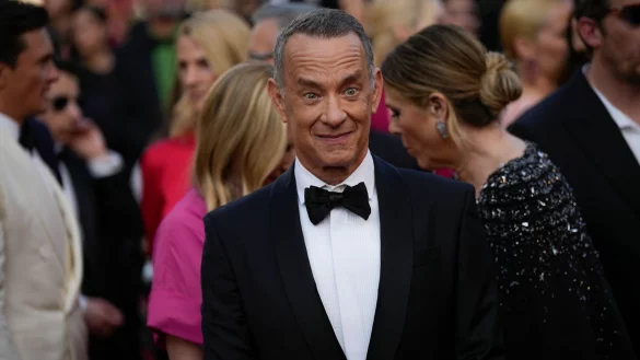 Tom Hanks hat in der Vergangenheit bereits &uuml;ber Gefahren und M&ouml;glichkeiten von k&uuml;nstlicher Intelligenz gesprochen. - &copy; Daniel Cole/AP/dpa