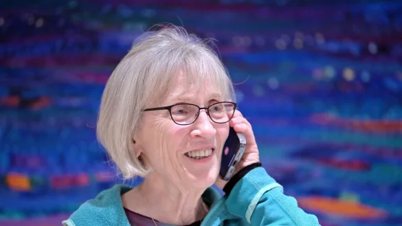 Claudia Goldin ist Professorin an der Elite-Universität Harvard und erst die dritte Frau, die den Wirtschaftsnobelpreis erhält. - © Josh Reynolds/FR25426 AP/dpa