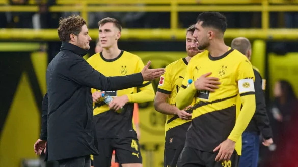 Der Druck auf Trainer Edin Terzic und seine Dortmunder w&auml;chst. - &copy; Bernd Thissen/dpa