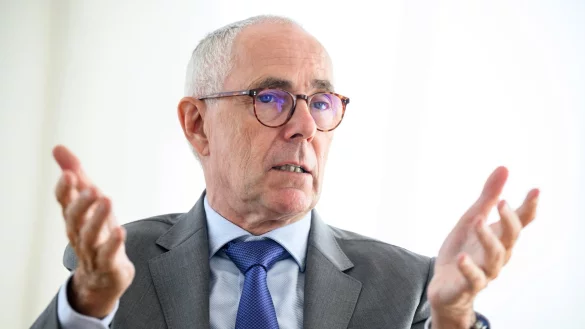 Peter Adrian ist Pr&auml;sident der Deutschen Industrie- und Handelskammer. - &copy; Bernd von Jutrczenka/dpa