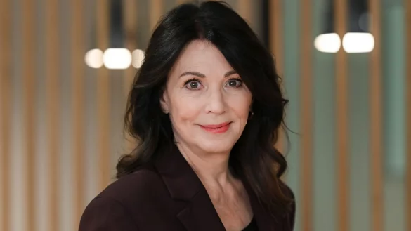 Schauspielerin Iris Berben k&auml;mpft seit vielen Jahren gegen Intoleranz und Antisemitismus. - &copy; Jens Kalaene/dpa