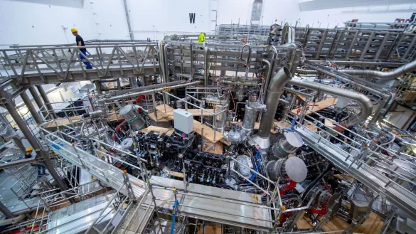 Blick auf den Forschungsreaktor &laquo;Wendelstein 7-X&raquo; im Max-Planck-Institut f&uuml;r Plasmaphysik. - &copy; Stefan Sauer/dpa