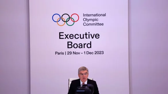 IOC-Chef Thomas Bach bei der Exekutivesitzung in Paris. - &copy; Aurelien Morissard/AP/dpa