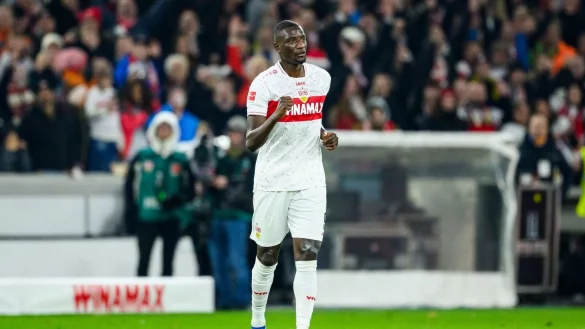 Stuttgarts Serhou Guirassy jubelt nach dem Spiel. - &copy; Tom Weller/dpa