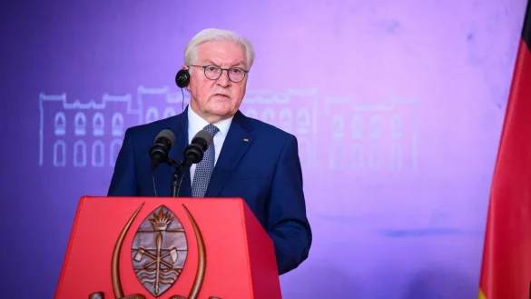 Bundespr&auml;sident Frank-Walter Steinmeier will gemeinsam das &laquo;dunkle Kapitel aufarbeiten&raquo;. - &copy; Bernd von Jutrczenka/dpa