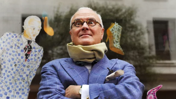 Der spanische Modedesigner Manolo Blahnik will auch mit 80 weiter kreieren und arbeiten. - &copy; Andy Rain/EPA/dpa