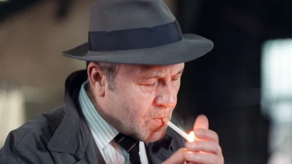 Der deutsche Theater- und Filmschauspieler G&uuml;nter Lamprecht steht bei Dreharbeiten vor der Kamera. - &copy; Nestor Bachmann/dpa/Archivbild