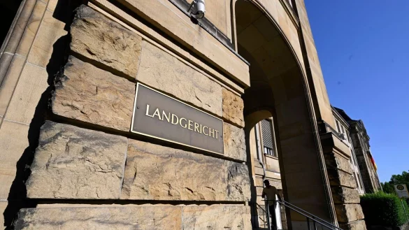 Aussenansicht des Landgerichts in M&ouml;nchengladbach. - &copy; Roberto Pfeil/dpa/Archivbild