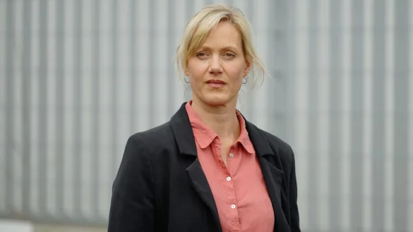 Die Schauspielerin Anna Schudt als Kommissarin Martina B&ouml;nisch. - &copy; Henning Kaiser/dpa