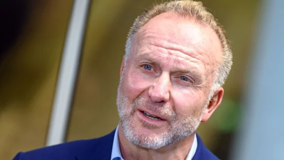 Karl-Heinz Rummenigge fordert mehr Engagement im Frauenfußball. - © Arne Dedert/dpa