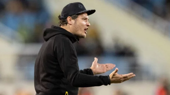 Nach zwei gewonnenen Spielen, musste er jetzt eine Niederlage einstecken: BVB-Trainer Edin Terzic. - &copy; Marco Steinbrenner/dpa