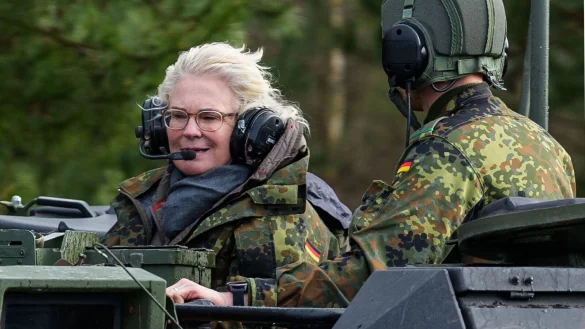 &laquo;In den letzten Jahren ist viel liegengeblieben&raquo;: Christine Lambrecht. - &copy; Philipp Schulze/dpa