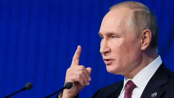 Wladimir Putin beim Moskauer Diskussionsforum. - &copy; Mikhail Metzel/Pool Sputnik Kremlin/AP/dpa