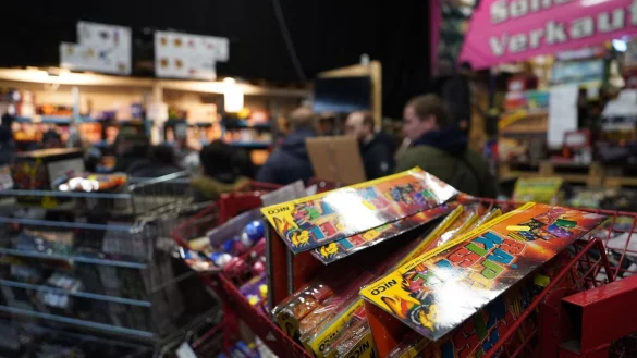 Der Verband der pyrotechnischen Industrie rechnet mit einem Umsatz von etwa 120 Millionen Euro. - &copy; Marcus Brandt/dpa