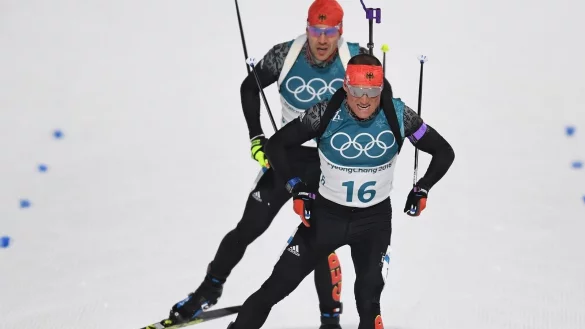 Erik Lesser (vorn) und Arnd Peiffer (hinten) werden das neue ARD-Experten-Duo. - &copy; Hendrik Schmidt/zb/dpa