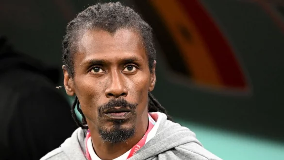 Senegals Trainer Aliou Ciss&eacute; vor dem Spiel. - &copy; Robert Michael/dpa