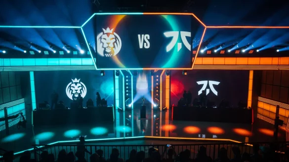 Fnatic und MAD Lions starten in den Play-Ins der LoL-Worlds als erste EU-Teams in das Turnier. - &copy; Riot Games