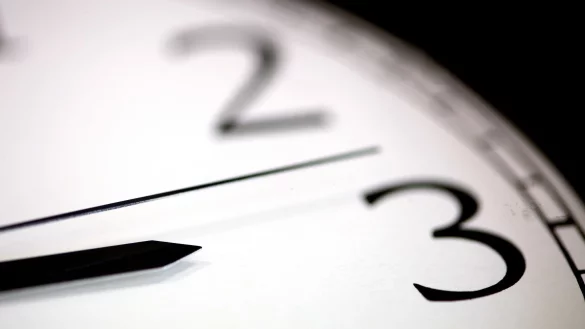 Die Zeitumstellung ist f&uuml;r die Mehrheit der Deutschen eine &uuml;berfl&uuml;ssige Regelung. - &copy; Ralf Hirschberger/dpa