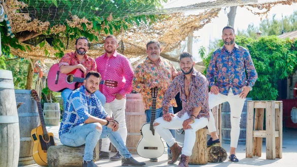 Die Gipsy Kings. Das neue Album «Renaissance» der Band erscheint am 28.10.2022 bei Wienerworld. - © Joel Anderson/PromoJukeBox/dpa