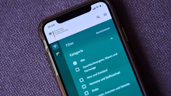 Gegen Depressionen, Panikst&ouml;rungen oder Tabaksucht: Die Nutzung von &auml;rztlich verschriebenen Gesundheits-Apps zieht an. - &copy; Annette Riedl/dpa