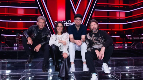 Peter Maffay (l-r), Stefanie Kloß, Mark Forster und Rea Garvey sind die Coaches der 12. Staffel von "The Voice of Germany". - © Andre Kowalski/ProSieben/SAT.1/dpa