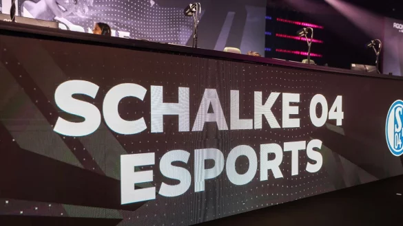 Im ligaübergreifenden Prime League Super Cup verlor Schalkes LoL-Team gegen Hangry Knights. (Archivbild) - © Gerald Matzka/dpa