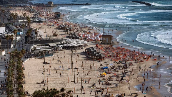 In mehreren Städten im Süden Israels waren Sirenen zu hören. - © Oded Balilty/AP/dpa