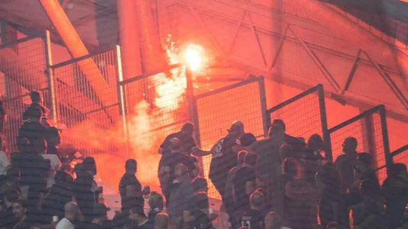 Das Hinspiel zwischen Olympique Marseille und Eintracht Frankfurt wurde von schweren Zwischenf&auml;llen &uuml;berschattet. - &copy; Sebastian Gollnow/dpa