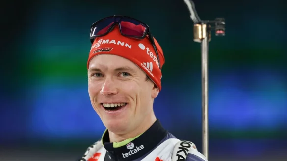 Denkt noch nicht an die WM im n&auml;chsten Jahr: Der deutsche Biathlet Benedikt Doll. - &copy; Friso Gentsch/dpa