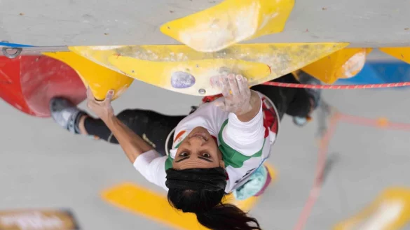 Die Kletterin Rekabi hatte f&uuml;r Aufsehen gesorgt, als sie im Finale der Asienmeisterschaft ohne das f&uuml;r iranische Sportlerinnen obligatorische Kopftuch antrat - &copy; Rhea Kang/International Federation Of Sport Climbing/dpa