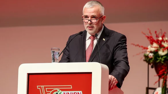 Union-Pr&auml;sident Dirk Zingler sieht RB Leipzig nicht als ostdeutschen Club. - &copy; Andreas Gora/dpa