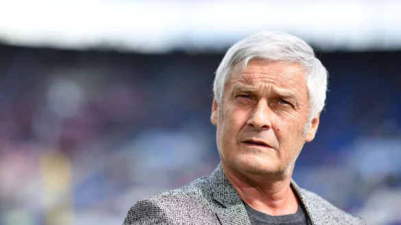 Traut dem 1. FC Union und dem FC Freiburg in dieser Saison einiges zu: Armin Veh. - &copy; Uwe Anspach/dpa