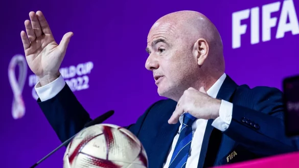 Will seinen Expansionskurs fortsetzen: FIFA-Pr&auml;sident Gianni Infantino. - &copy; Tom Weller/dpa