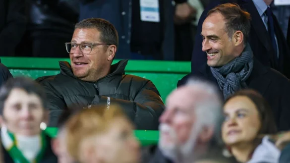 RB Leipzigs neuer Sportdirektor Max Eberl (l) sitzt neben Noch-Gesch&auml;ftsf&uuml;hrer Oliver Mintzlaff. - &copy; Jan Woitas/dpa