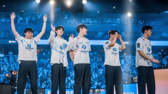 Nach einem unerwartet starken Comeback gegen den koreanischen Meister Gen.G steht DRX im Finale der LoL-WM. - © Riot Games/dpa