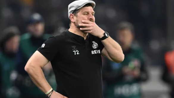 Regt zu einem Umdenken in der Pyro-Debatte an: K&ouml;ln-Coach Steffen Baumgart. - &copy; Soeren Stache/dpa