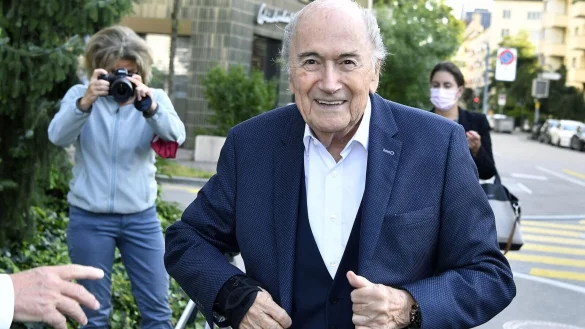 Einsichtig: Ex-FIFA-Pr&auml;sident Joseph S. Blatter. - &copy; Walter Bieri/KEYSTONE/dpa