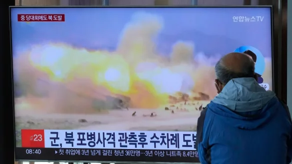 Nordkorea hat in den vergangenen Monaten immer wieder mit Raketentests provoziert. - &copy; Ahn Young-Joon/AP/dpa