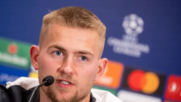 Brauchte etwas Eingew&ouml;hnungszeit beim FC Bayern: Matthijs de Ligt. - &copy; Peter Kneffel/dpa