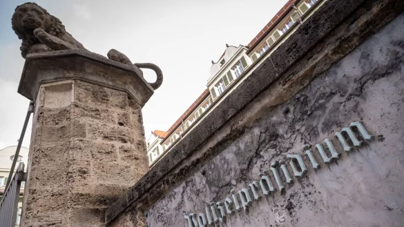 Das Polizeipr&auml;sidium in der Innenstadt der bayerischen Landeshauptstadt. Im Drogenskandal bei der M&uuml;nchner Polizei wird ein weiteres Urteil erwartet. - &copy; Peter Kneffel/dpa
