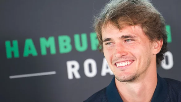 Tennis-Ass Alexander Zverev wurde positiv auf das Coronavirus getestet. - &copy; Daniel Bockwoldt/dpa