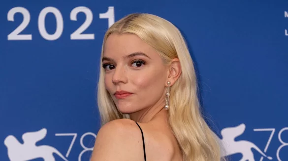 Anya Taylor-Joy kennen viele aus &laquo;Das Damengambit&raquo;. - &copy; Domenico Stinellis/AP/dpa