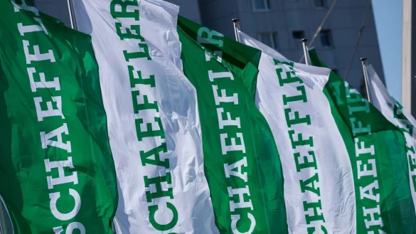 Schaeffler besch&auml;ftigt weltweit knapp 83.000 Mitarbeiter. - &copy; Daniel Karmann/dpa