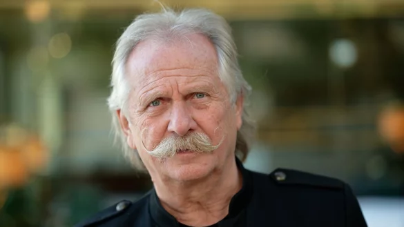 Der S&auml;nger der K&ouml;lner Musikgruppe H&ouml;hner, Henning Krautmacher.. - &copy; Henning Kaiser/dpa/Archivbild