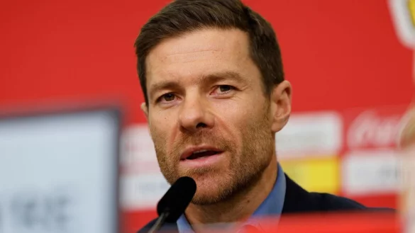 Hat bei Bayer 04 Leverkusen einen Vertrag bis zum 30. Juni 2024 unterschrieben: Trainer Xabi Alonso. - &copy; Thomas Banneyer/dpa