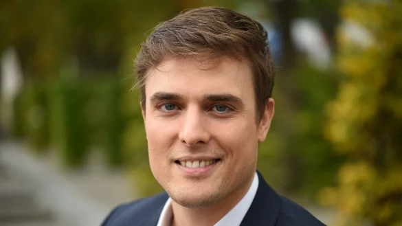 Constantin Schreiber gibt es wirklich. Beteuert der &laquo;Tagesschau&raquo;-Sprecher. - &copy; Uwe Zucchi/dpa