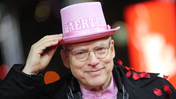 Der Regisseur Rosa von Praunheim hofft auf die Finanzierung eines Films &uuml;ber eine Domina. - &copy; Michael Kappeler/dpa